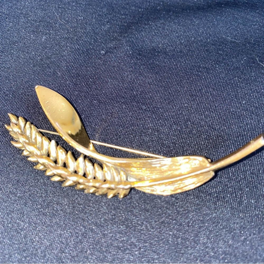 ZENTALL BROOCH GOLD TONE VINTAGE Wheat